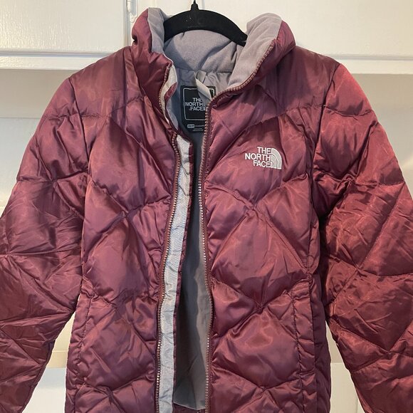 The North Face Burgundy 550 ALIS Full-Zip Goose Down Insulated Nylon Puffer Jack - Picture 4 of 13